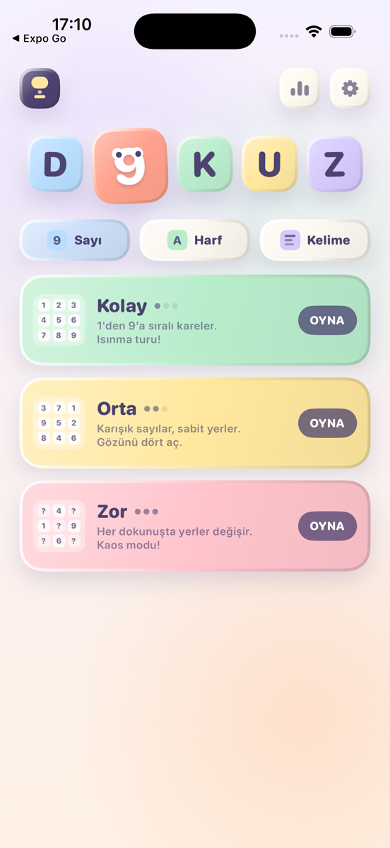 Dokuz ana menüsü: üç oyun tipi ve zorluk kartları